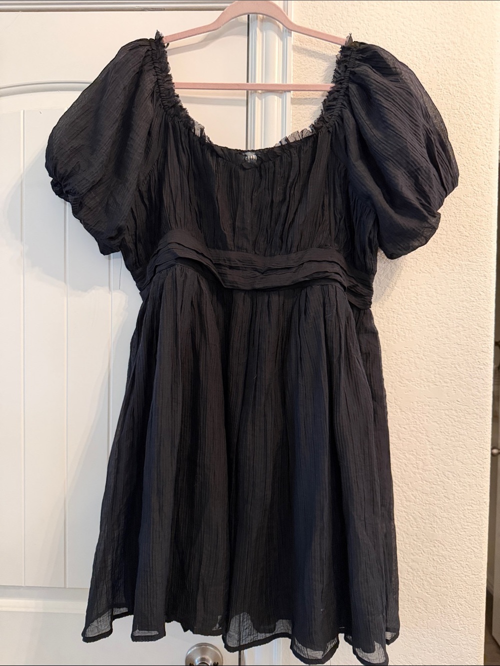 ARULA Black Puff Sleeve Babydoll Dress, Sz B (2X, 18-20)